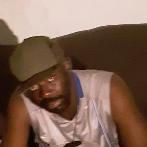 Meet your Posher, Lorenzo